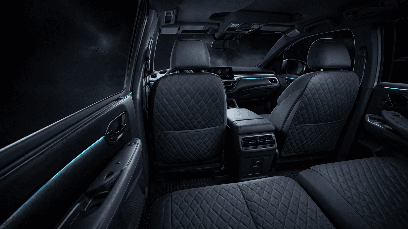 Generic graphite cabin fitted with coordinated seat covers and console organization
